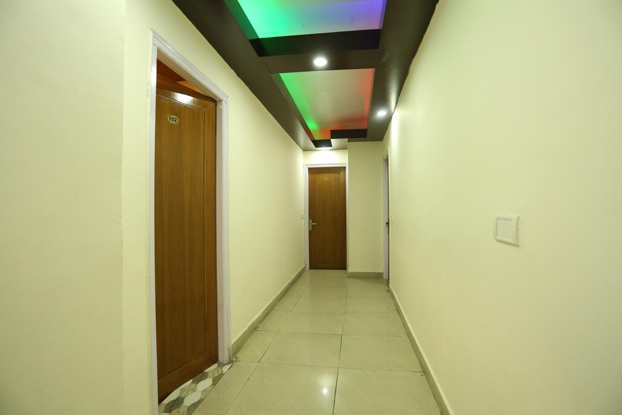 Oyo 8637 Shivam Hotel Mussoorie Esterno foto